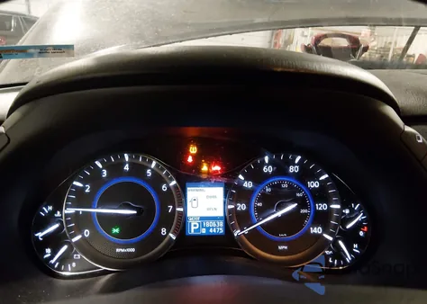 2011 Infiniti Qx56 from USA, damaged, VIN JN8AZ2NE8B9001328